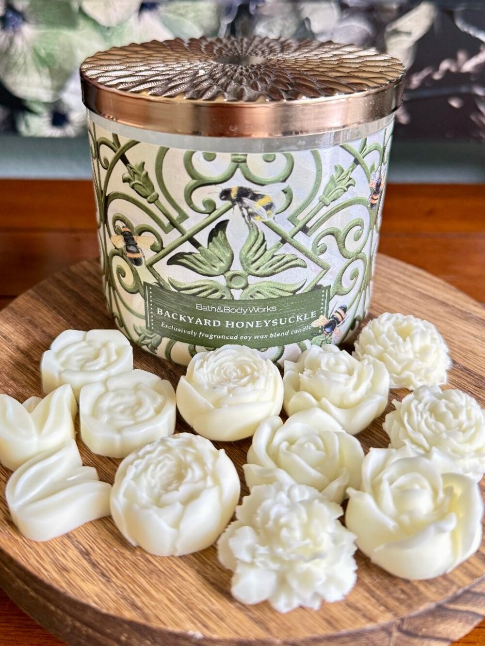 NEW WAX MELTS 2.19oz Bath & Body Works Candle Wax Melts - BACKYARD HONEYSUCKLE